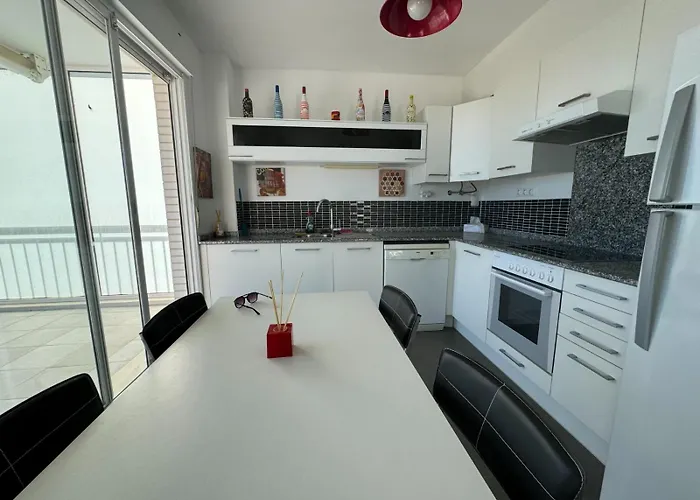 Estrella Ii Apartment *